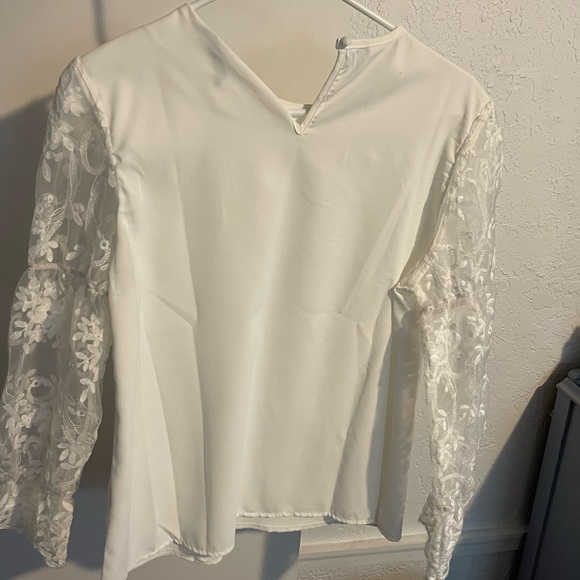 Top - Picture 2 of 2